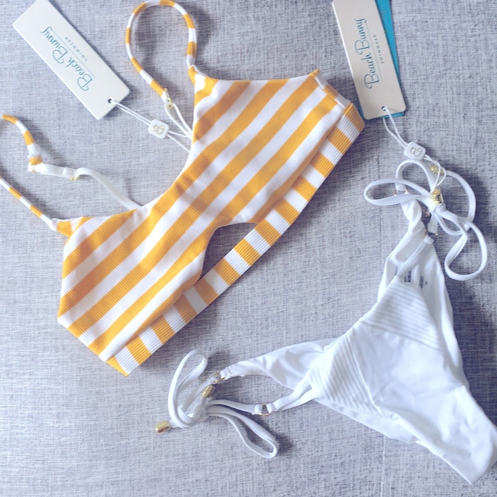 NWT Beach Bunny Bikini Set - XS/S - Picture 4 of 10
